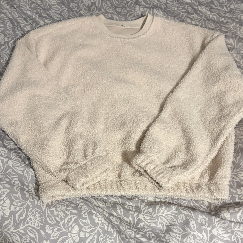 Elegant Cream Turtleneck Sweater